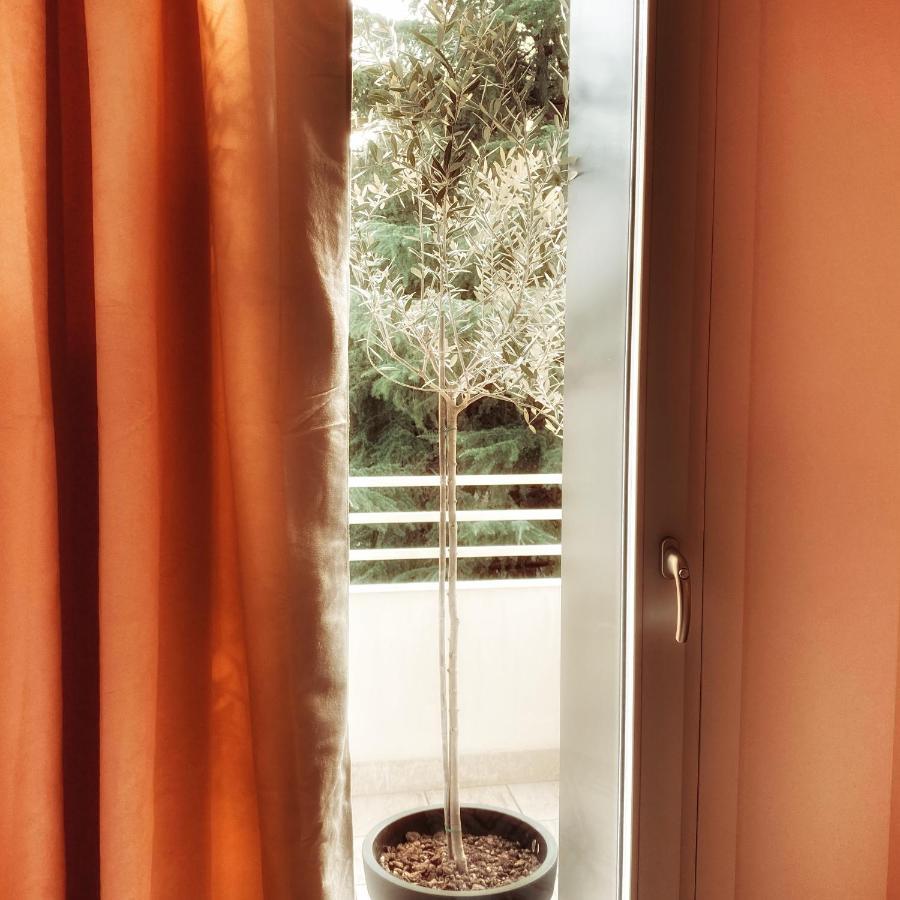 The Fahouse Apartment Treviso Bagian luar foto